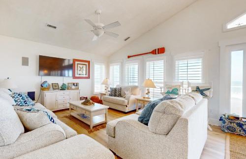 Holden Beach Casa | Queen B