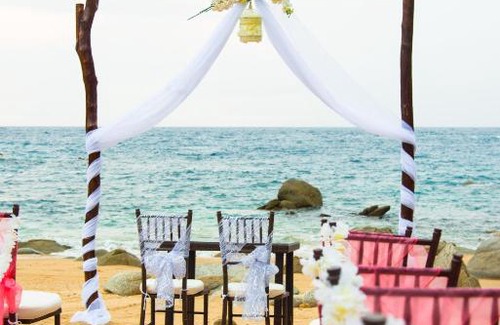 Playa Chahué Alquiler De Eote | QUEEN BEACH HUATULCO