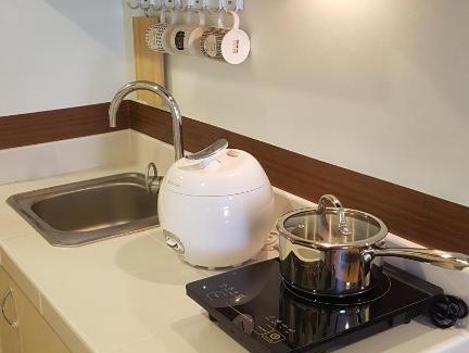 Muntinlupa Apartamento | Queen Bed Suite- Japanese Style