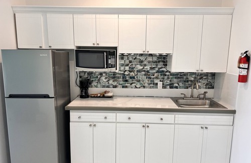 Grace Bay Apartamento | Queen Beds at The Suites@MrGroupers