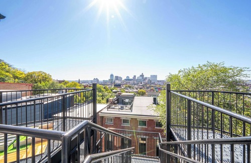 Mount Auburn Apartamento | Queen City Views 4 – Chic Apt!