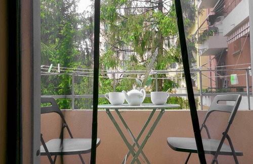 Saragozza-Porto Apartamento | Queen Home Bianca - Two Bedroom Apartment, Sleeps 6
