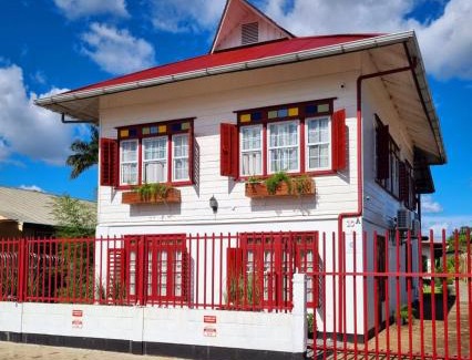 Paramaribo Apartamento | Queen Maxima by Prins Hendrik Suites