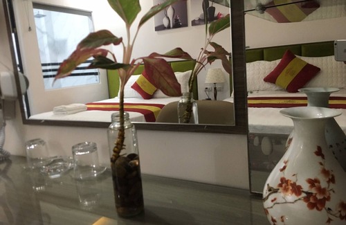 Thanh Xuan Hotel | Queen Nhan Chinh Hotel