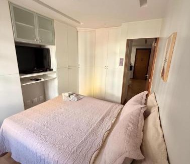 Asa Sul Apartamento | Queen's Flats, flat executivo próximo à Esplanada e ao aeroporto