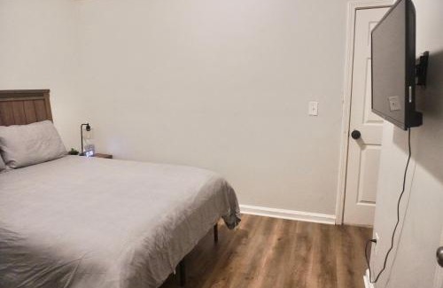 Church Street Casa | Queen Suite - Hot Tub - WiFi