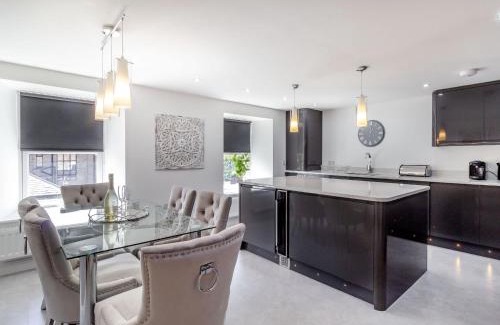 Eastgate Apartamento | Queen Victoria Suite