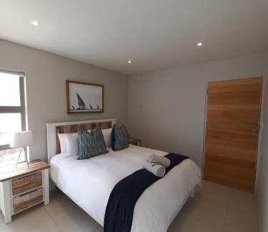 Knysna Central Apartamento | Queens Cove Apt 1 two bedroom