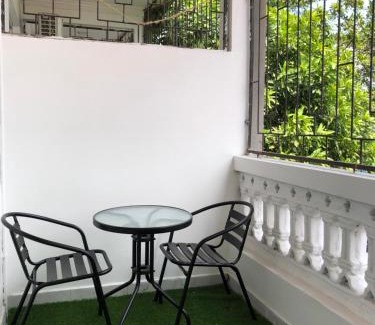 Kinyozi Apartamento | Queens Luxury Studio