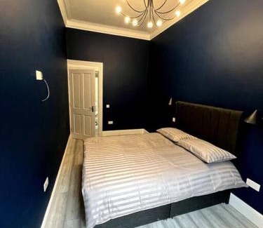 Glasgow Apartamento | Queens Park Area, Beautiful vibrant ground floor Apartment Lovely