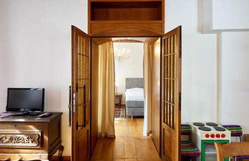 Blankenheim Apartamento | Quellenhof - Wohnen im Denkmal - Wohnung "Hirtenturm"