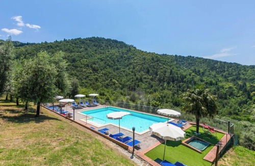 Bivio Pozzo Apartamento | Quercia by Interhome