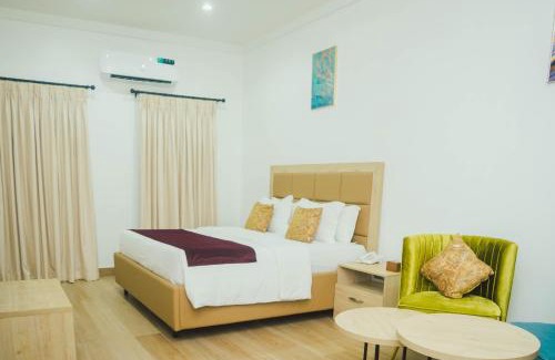 Gwarinpa Estate Hotel | Quest Boutique Hotel