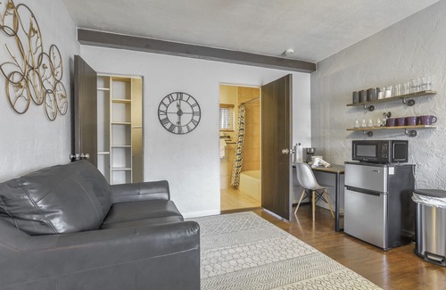 West Colorado Springs Casa | Quest Rest - Unit 2