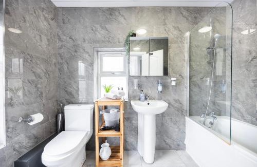 Stratford Apartamento | Quick Access to London City, Self Check-in!