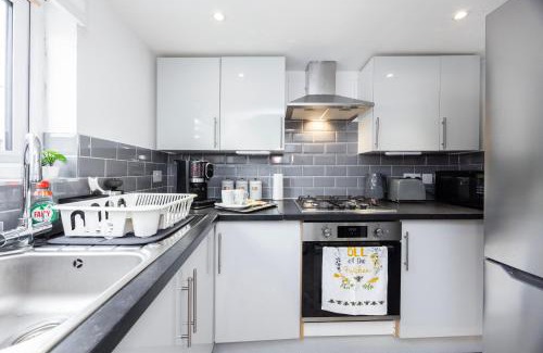 Stratford Apartamento | Quick Access to London City, Self Check-in!