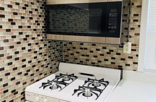 Rochdale Casa | Quick rides to JFK, train station, malls & casino.