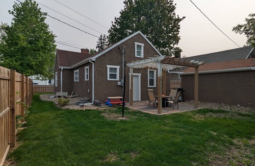 Sioux Falls Casa | Quick Trip Perfection :: Comfy and Cozy