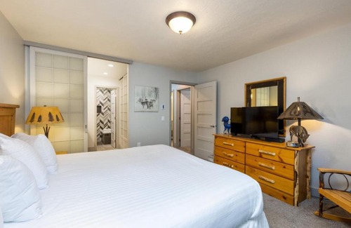 Keystone Casa | Quicksilver by Summit County Mountain Retreats