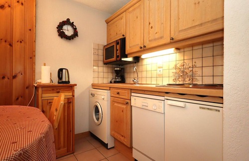 Les Houches Apartamento | Apartamento acogedor con balcón para 5 cerca de servicios en Les Houches