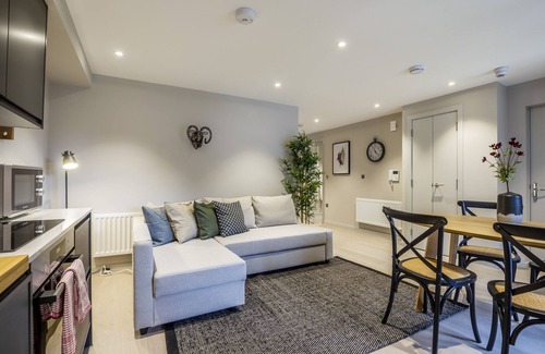 Backbarrow Apartamento | Quiet 2BR Flat in Backbarrow near Lake Windermere