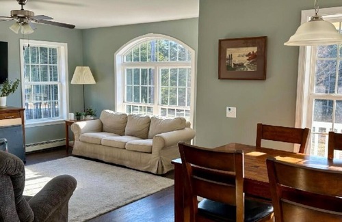 Bernard Casa | Quiet 3-bedroom house in Southwest Harbor, perfect for families with pets!