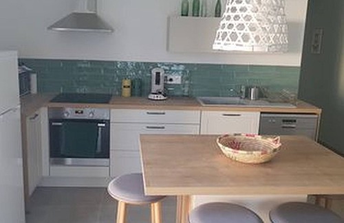 Montagnac Casa | Quiet 80m2 gîte with swimming pool in the heart of nature between vineyards and garrigue