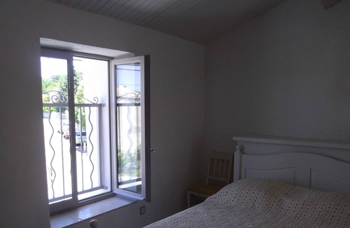 Ventenac-Cabardes Cabaña | Casa tranquila y luminosa con terraza del pueblo cerca de Carcasona