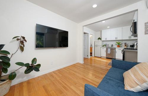 South San Gabriel Apartamento | Quiet and Central 1bed1bath House, Nature Retreat