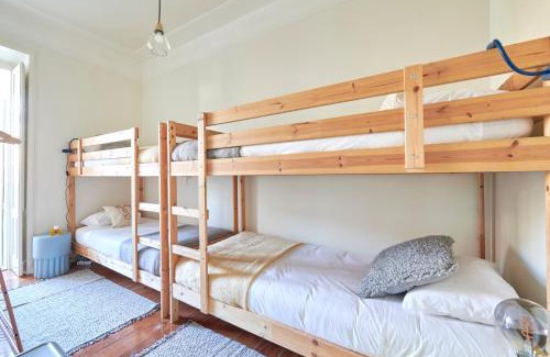Sete Rios Apartamento | Quiet and Central 2BR APT, By TimeCooler