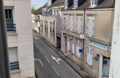 Centre Ville Apartamento | Quiet and Comfortable Duplex in Compiègne Center