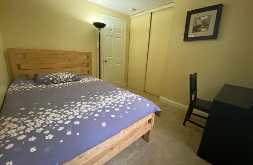 Oakville Casa | Quiet and Comfortable Homestay