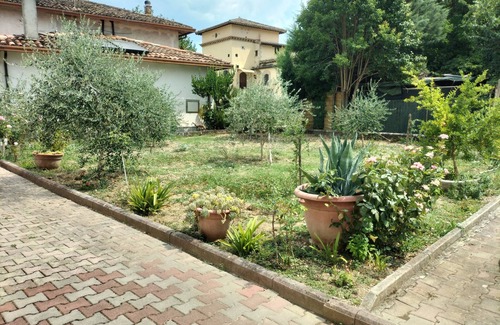 San Brizio Apartamento | Quiet and comfortable, 4 km from the center of Spoleto - private parking