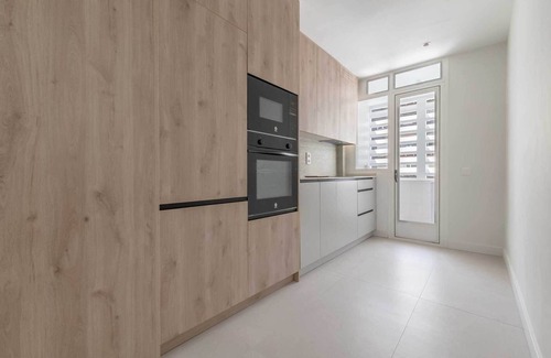 Ibiza Apartamento | Tranquilo y acogedor apartamento con terraza cerca del Parque del Retiro