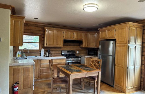 Susanville Cabina | Quiet and Cozy Cabin