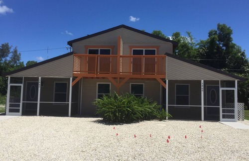 Pine Island Center Casa | Quiet and Cozy Island Retreat. Beautifully Remodeled.