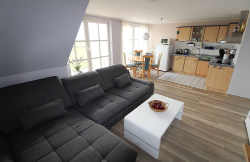 Zudar Apartamento | ubicación tranquila y de ensueño: su casa de vacaciones con vista al agua