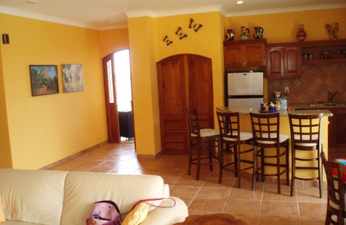 Isla Navidad Condominio | Relajación tranquila y pacífica en la costa del Pacífico