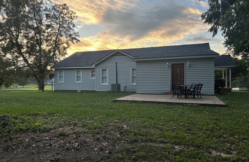 Colquitt County Casa | Quiet and spacious home nestled in a pecan orchard and surrounded by farm land