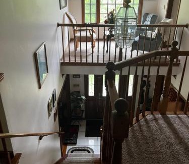 Bolingbrook Casa | Quiet and spacious Room1