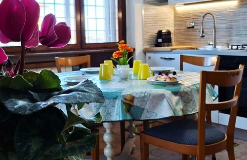 Cassia Apartamento | Quiet and welcoming apartment, surrounded by greenery with panoramic terrace