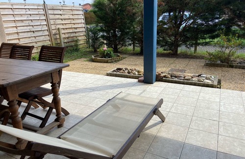 Saint-Paul-les-Dax Apartamento | Quiet apartment with pool 5 minutes from the lake