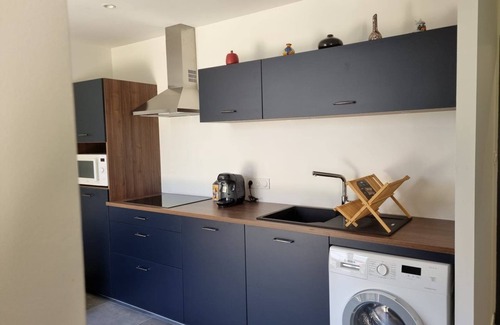 Costieres Apartamento | Quiet apartment in a green setting