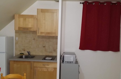 Leves Apartamento | Quiet apartment near Chartres city center