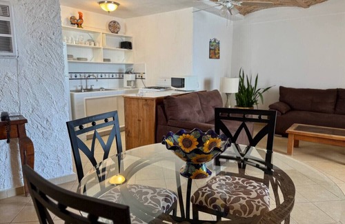 Marina Mazatlán Apartamento | Depa tranquilo con alberca a pie de playa By GPS
