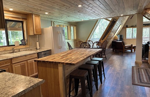 Cimarron Casa | Quiet Aspen forest with a Mountain View.