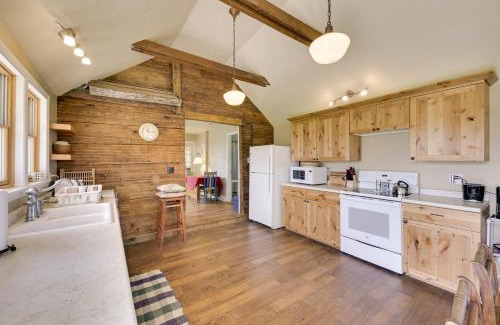 Fish Creek Casa | Quiet Baileys Harbor Country Home 1 Mi to Lake!