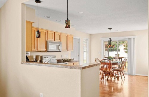 Ocean View Casa | Quiet Beach Cottage with PRIVATE POOL