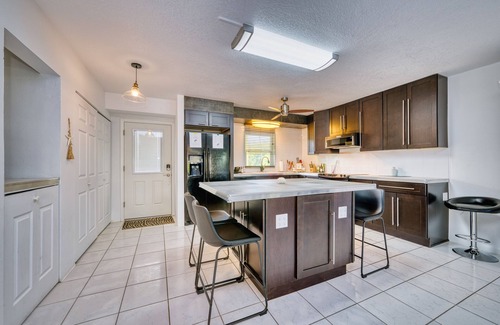 South Sound Condominio | Quiet Beach Escape - Caribbean Paradise