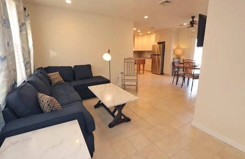 Ocean Beach III Casa | Quiet Beach House with Large Patio + Private Beach Access!